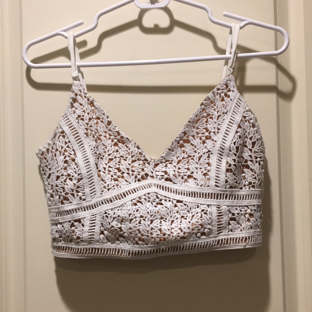 Kendall & Kylie women lace adjust spaghetti strap crop top lined zip back size M